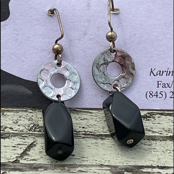 Stoned International Black Onyx Dangle Earrings 🌺 - Picture 13 of 15
